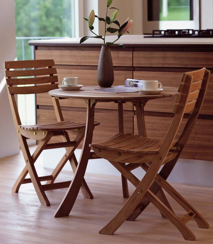 Classic wooden chair - Bilde 4